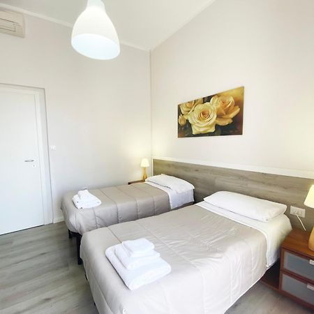 Easyrooms One 파르마 객실 사진