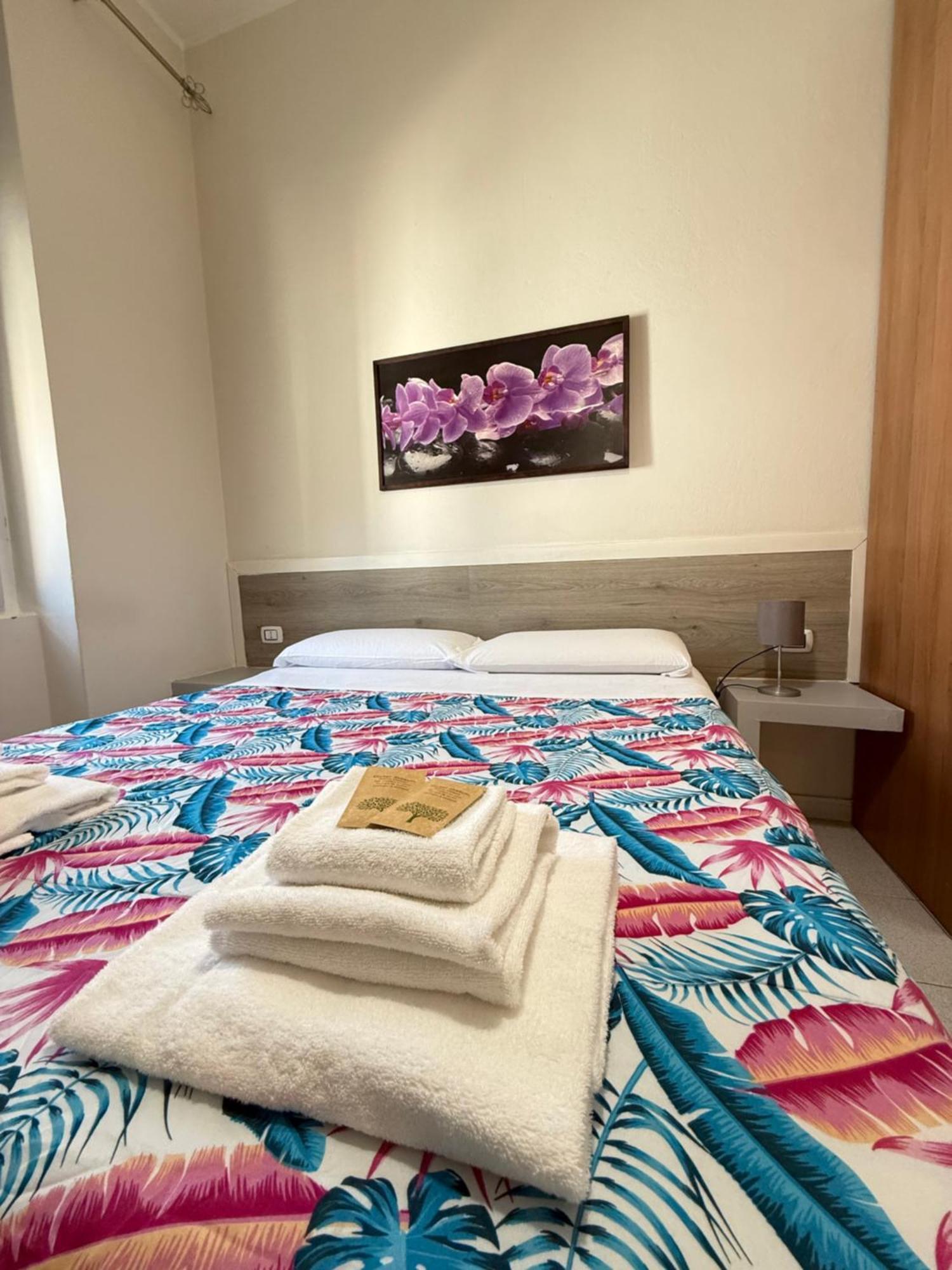 Easyrooms One 파르마 외부 사진